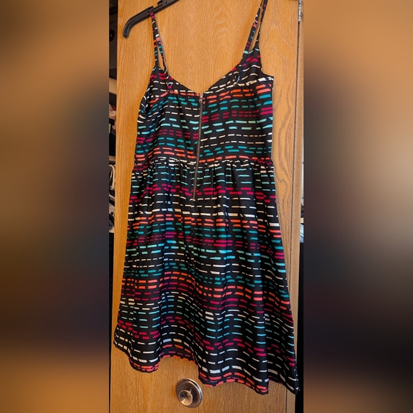 Roxy Dress - Picture 2 of 4